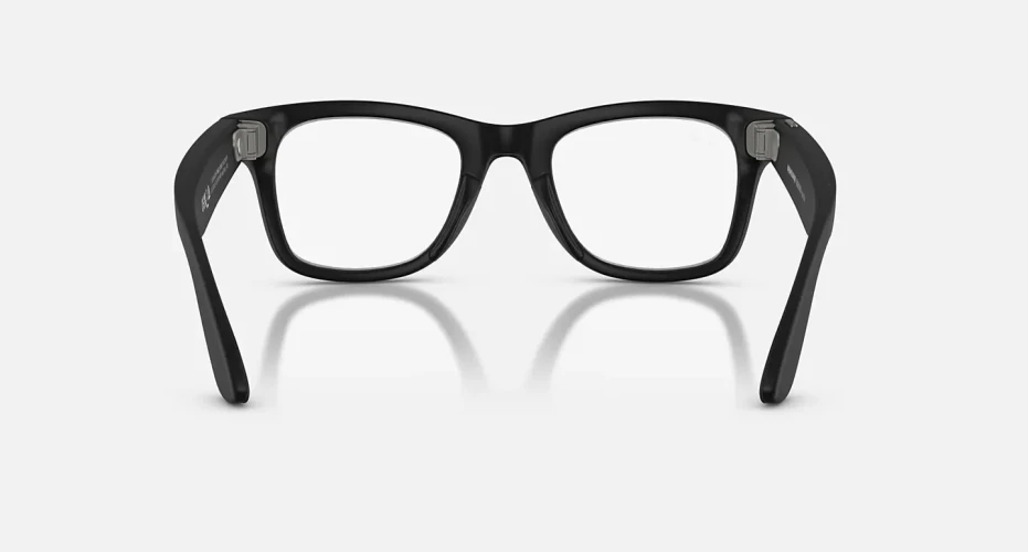 Умные очки Ray-Ban Meta* Wayfarer Gen 2 Matte Black/Clear-Grey Transitions®, L
